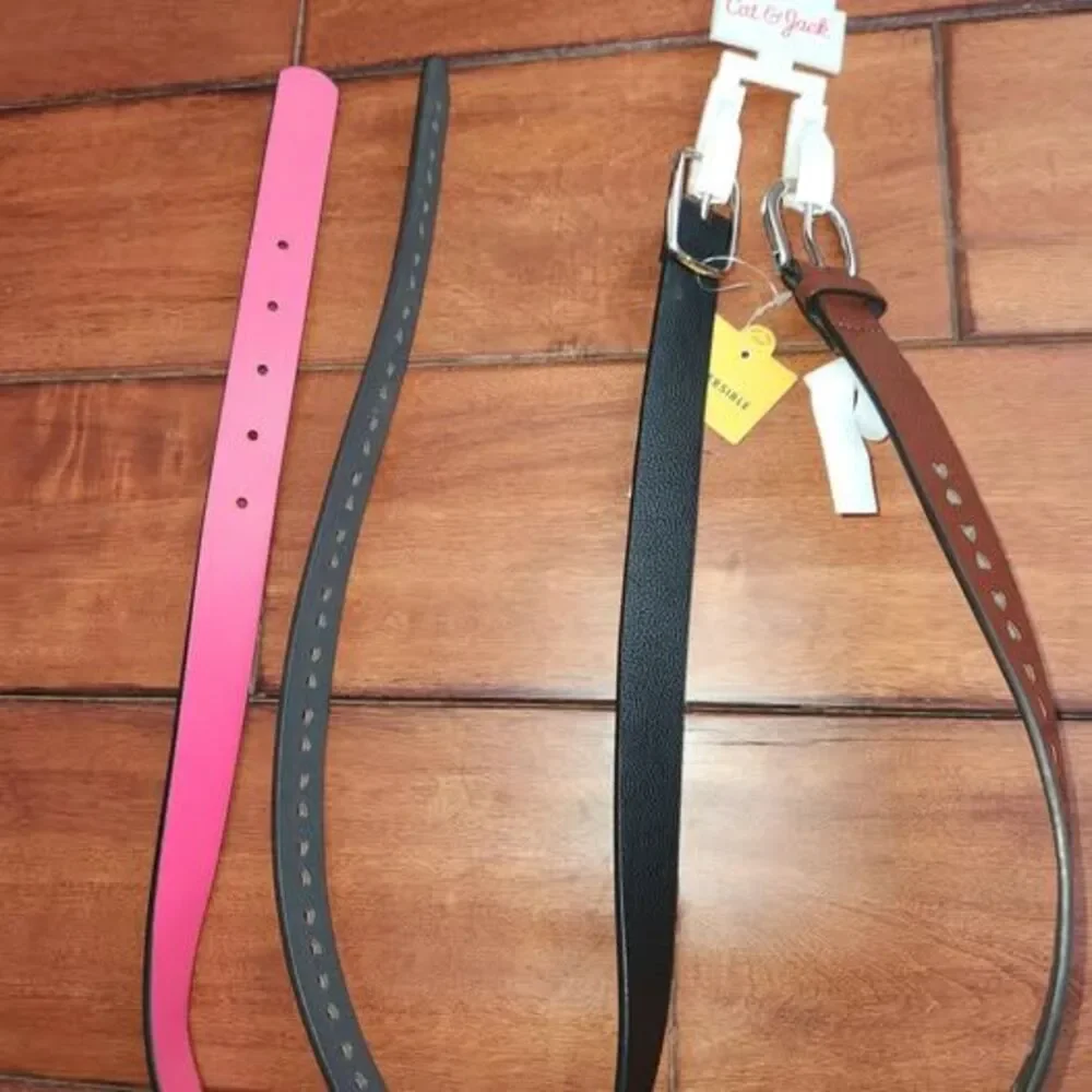 2 girls reversible belts